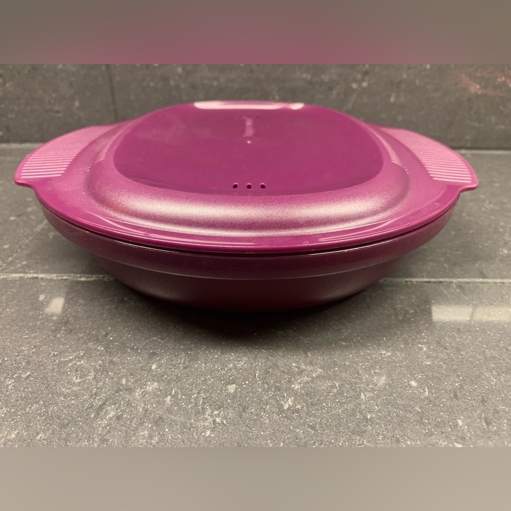 Tupperware Large Breakfast Cooker - Picture 2 of 3